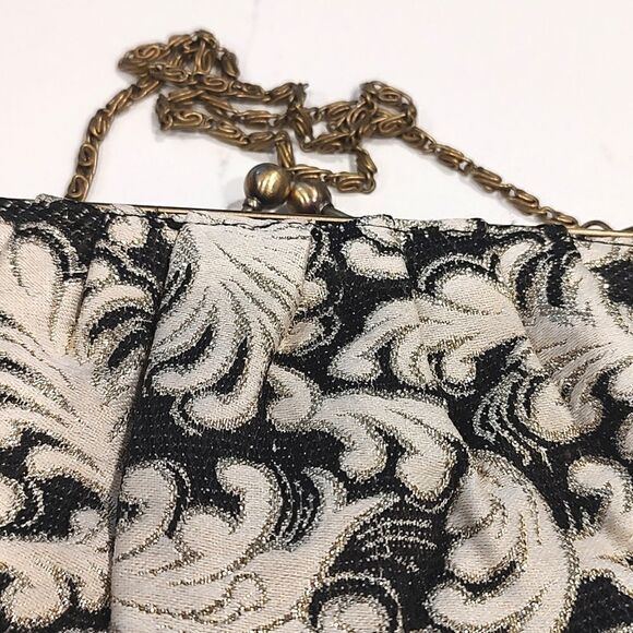 Black and White Tapestry Kiss Lock Evening Bag/Clutch - Picture 9 of 9